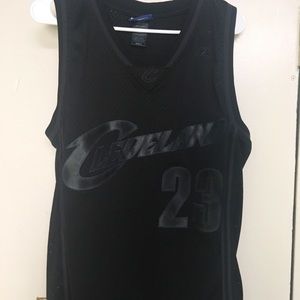 Cavs Lebron James jersey